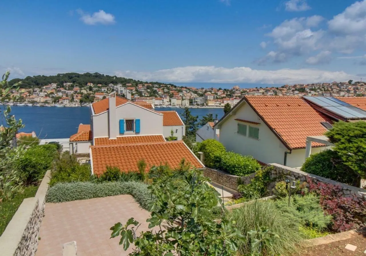 Apartments Elias Mali Losinj