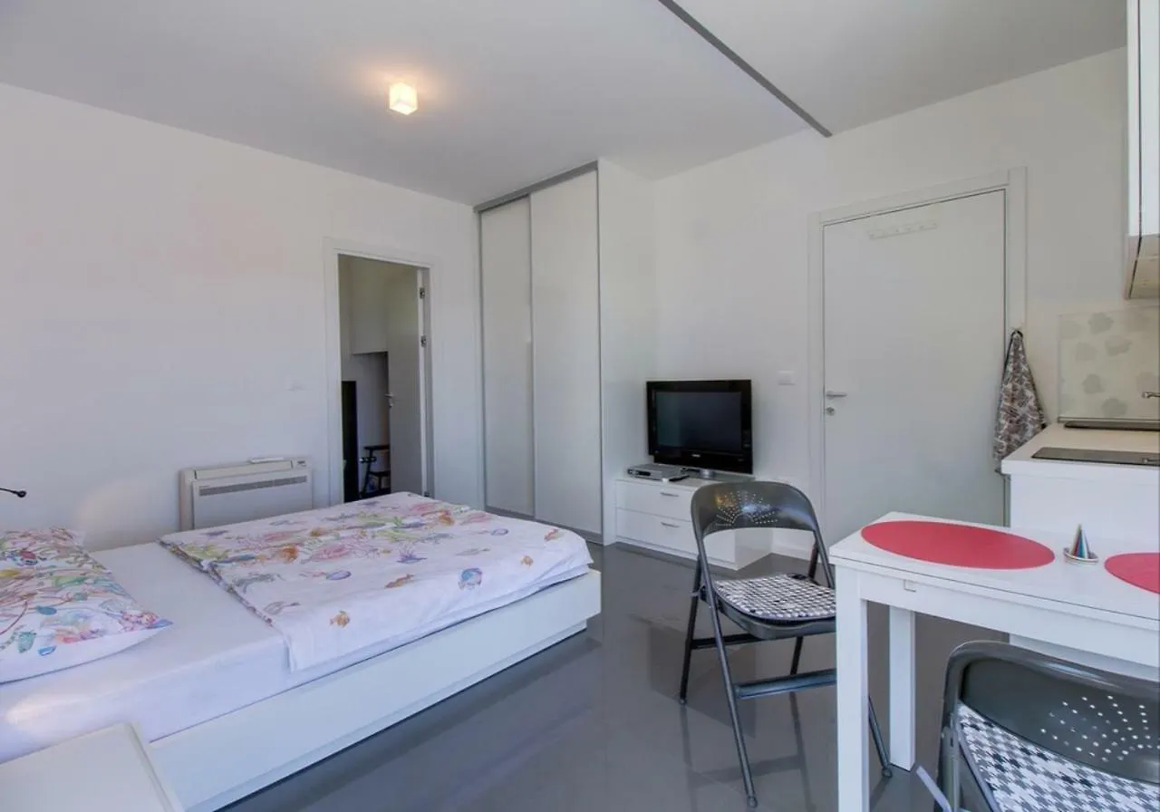 Apartments Elias Mali Losinj 0*,