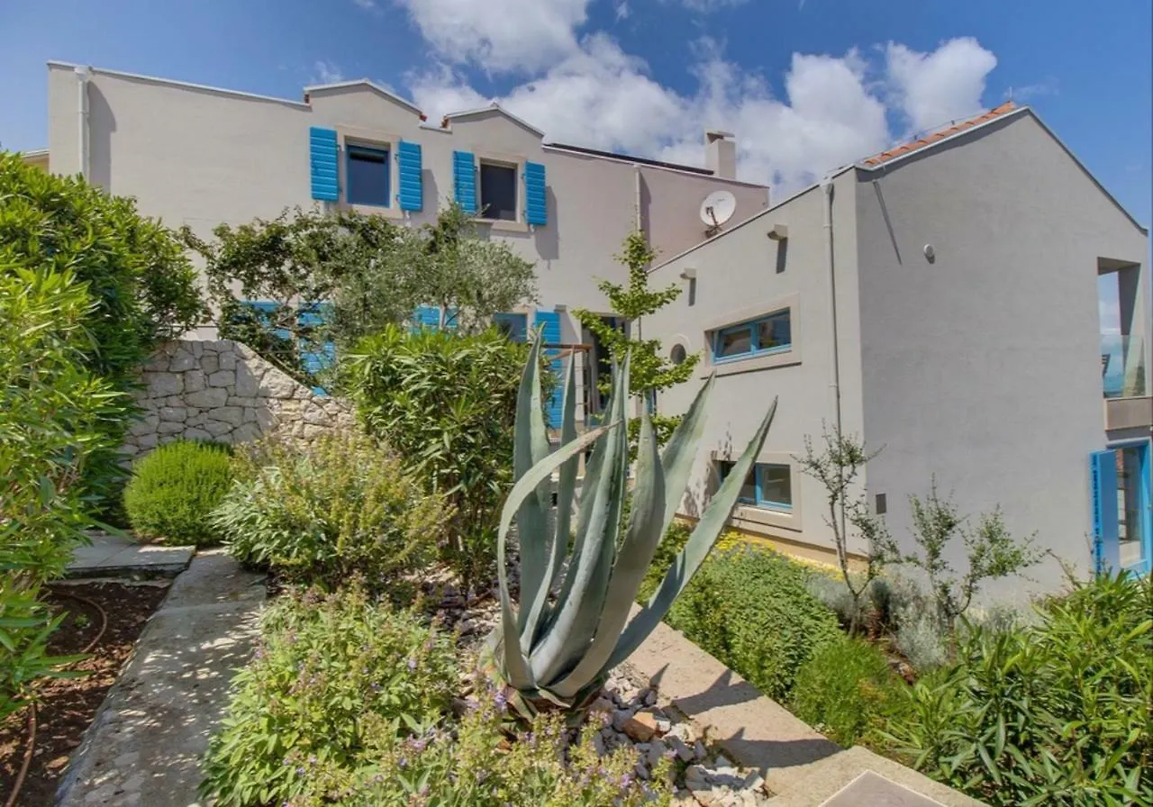 Apartments Elias Mali Losinj Croatia